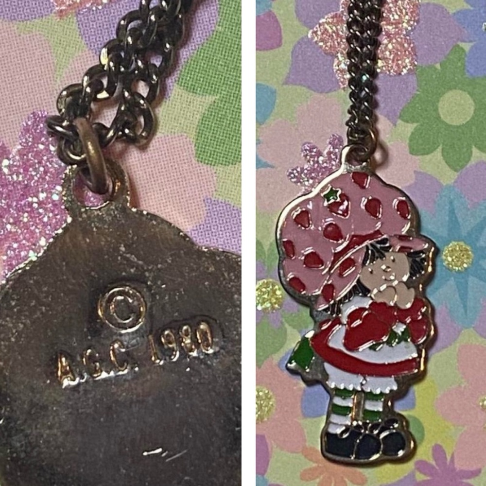 1980s Strawberry Shortcake Pendant/Charm Necklace